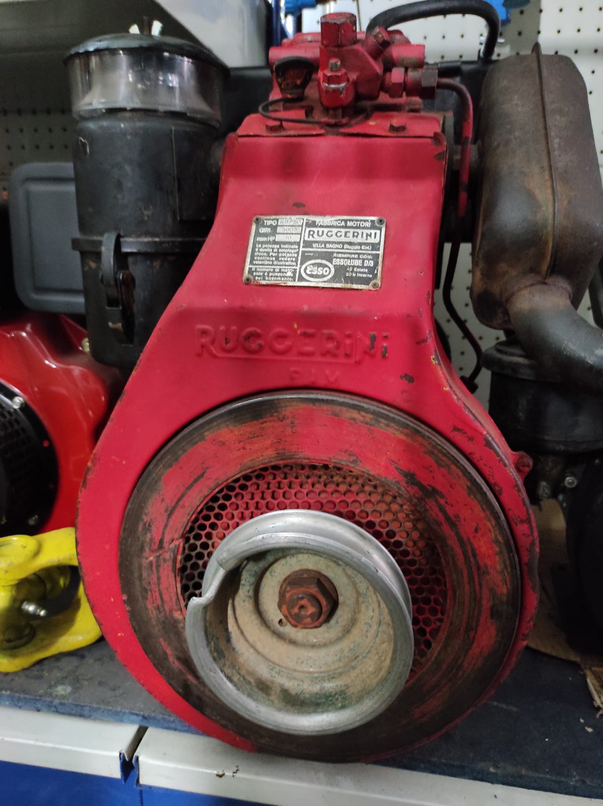 MOTORE 10 HP ALBERO CONICO
