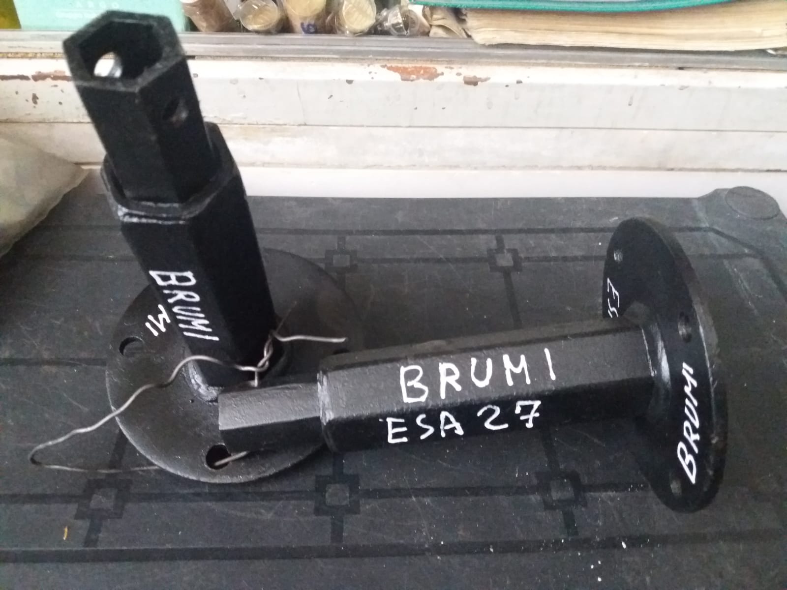MOZZO FRESA ESAGONO 27 BRUMI