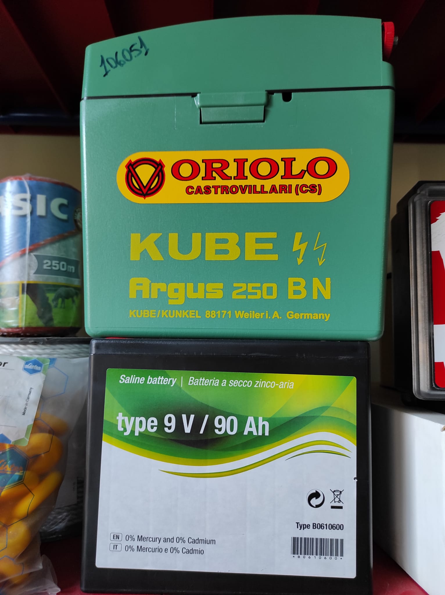 RECINTO ELETTRIFICATORE  5 KM + BATTERIA