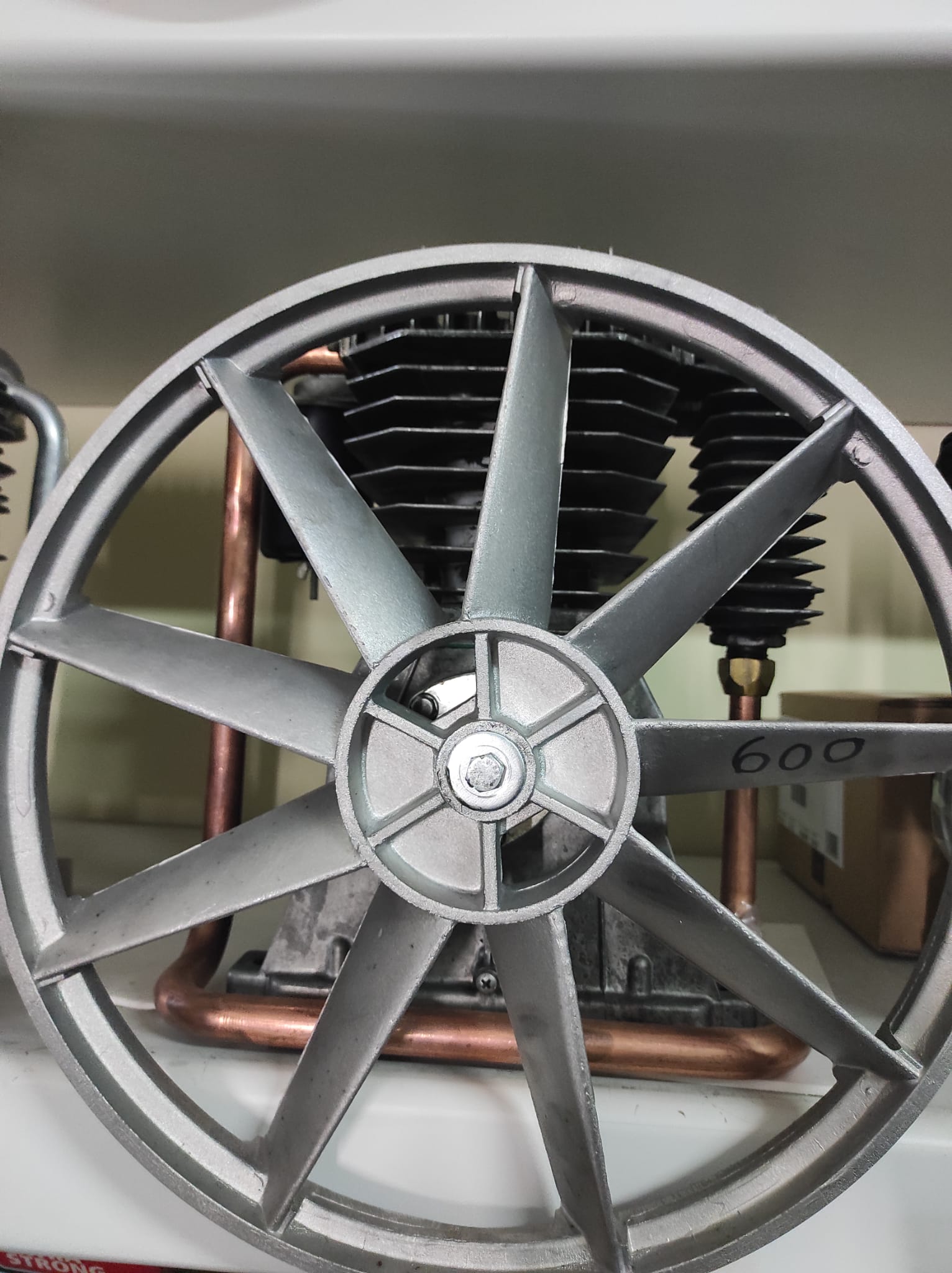 TESTATA COMPRESSORE 600 LITRI